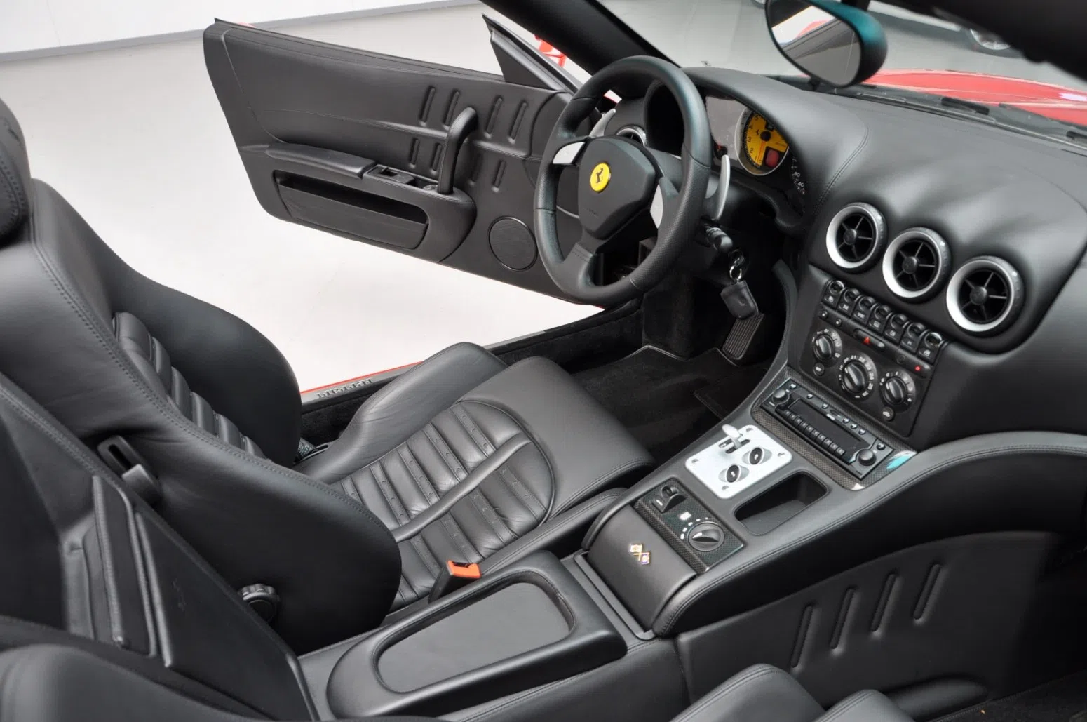 2006 Ferrari 575M Superamerica interior, dashboard