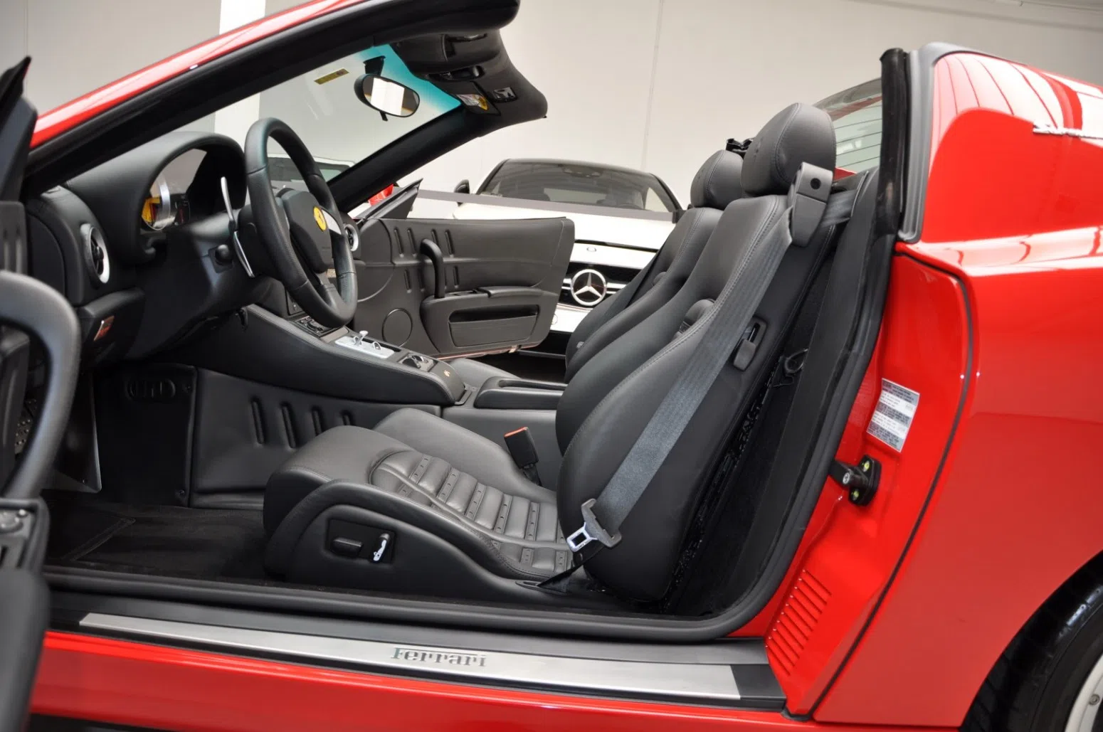 2006 Ferrari 575M Superamerica interior, seats