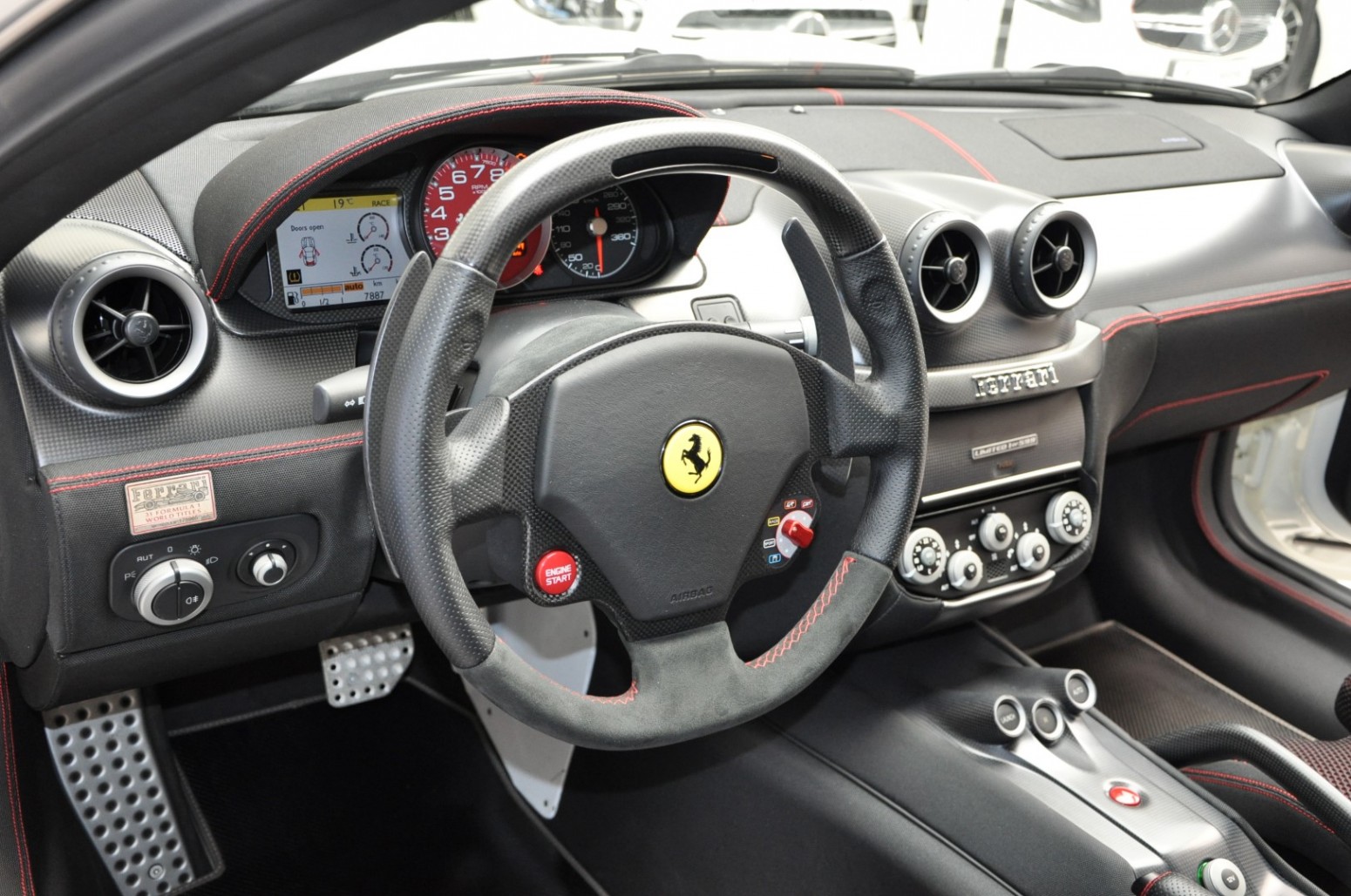 2010 Ferrari 599 GTO, 14/20