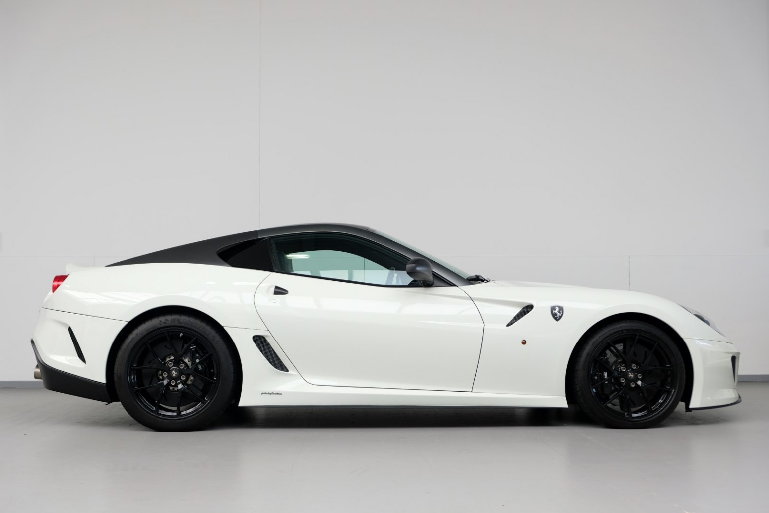 2010 Ferrari 599 GTO, 16/20