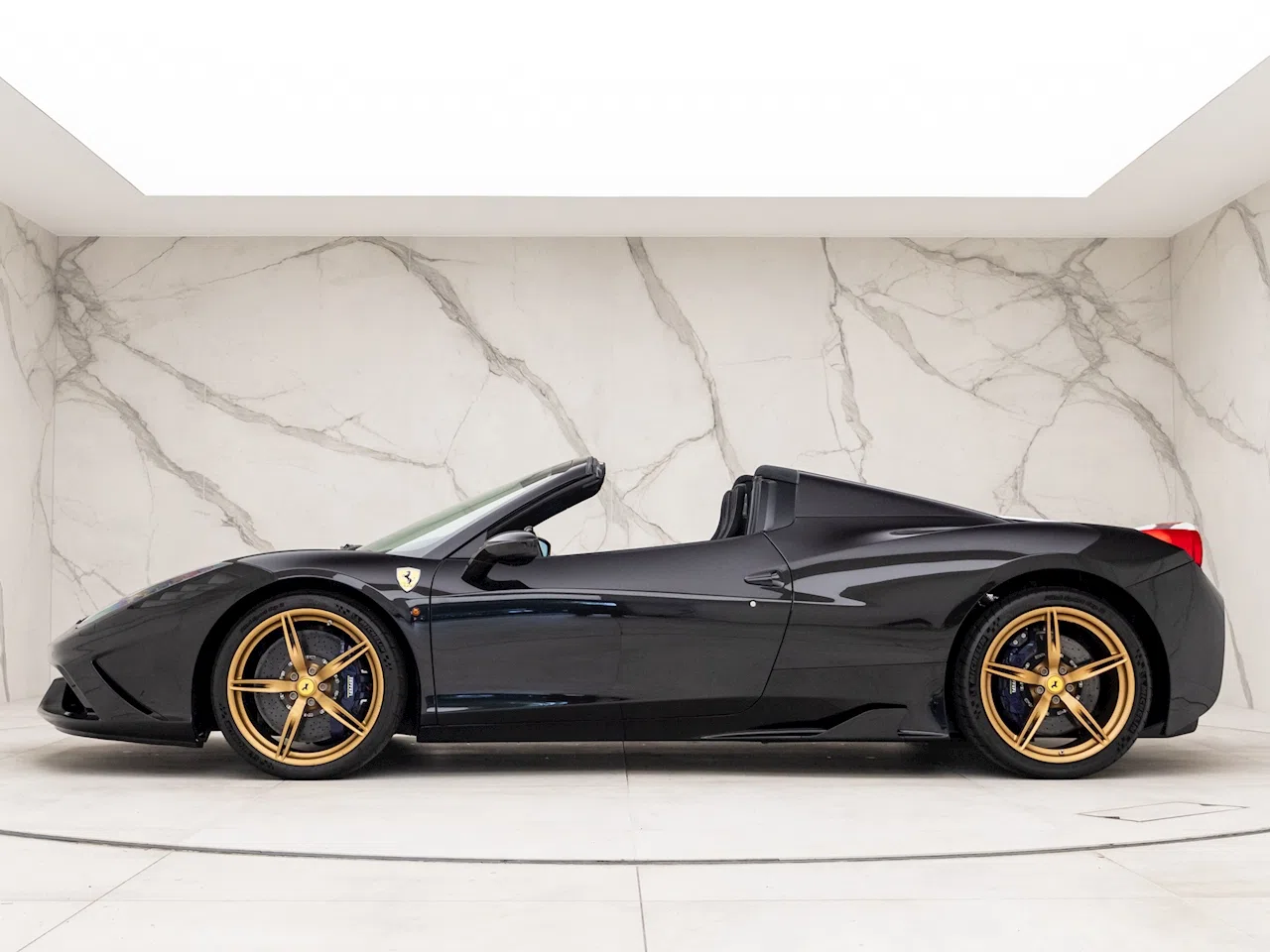 2016 Ferrari 458 Speciale Aperta for sale, exterior, Nero Daytona