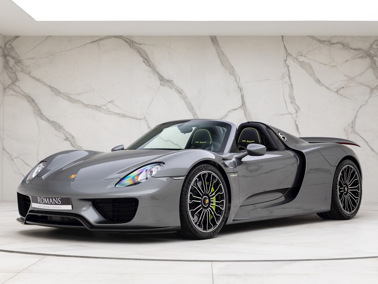 2015 Porsche 918 Spyder