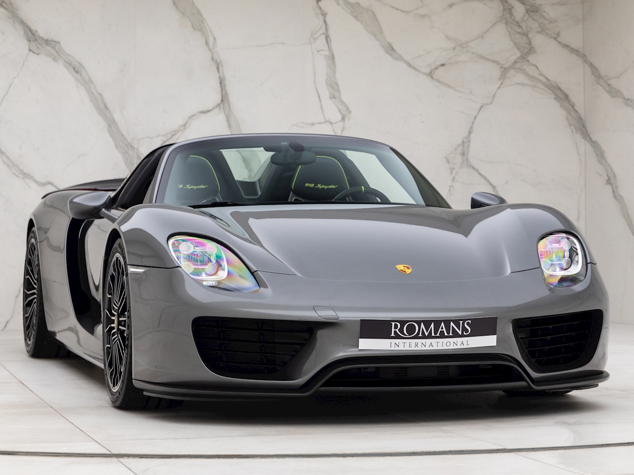 2015 Porsche 918 Spyder, 2/22