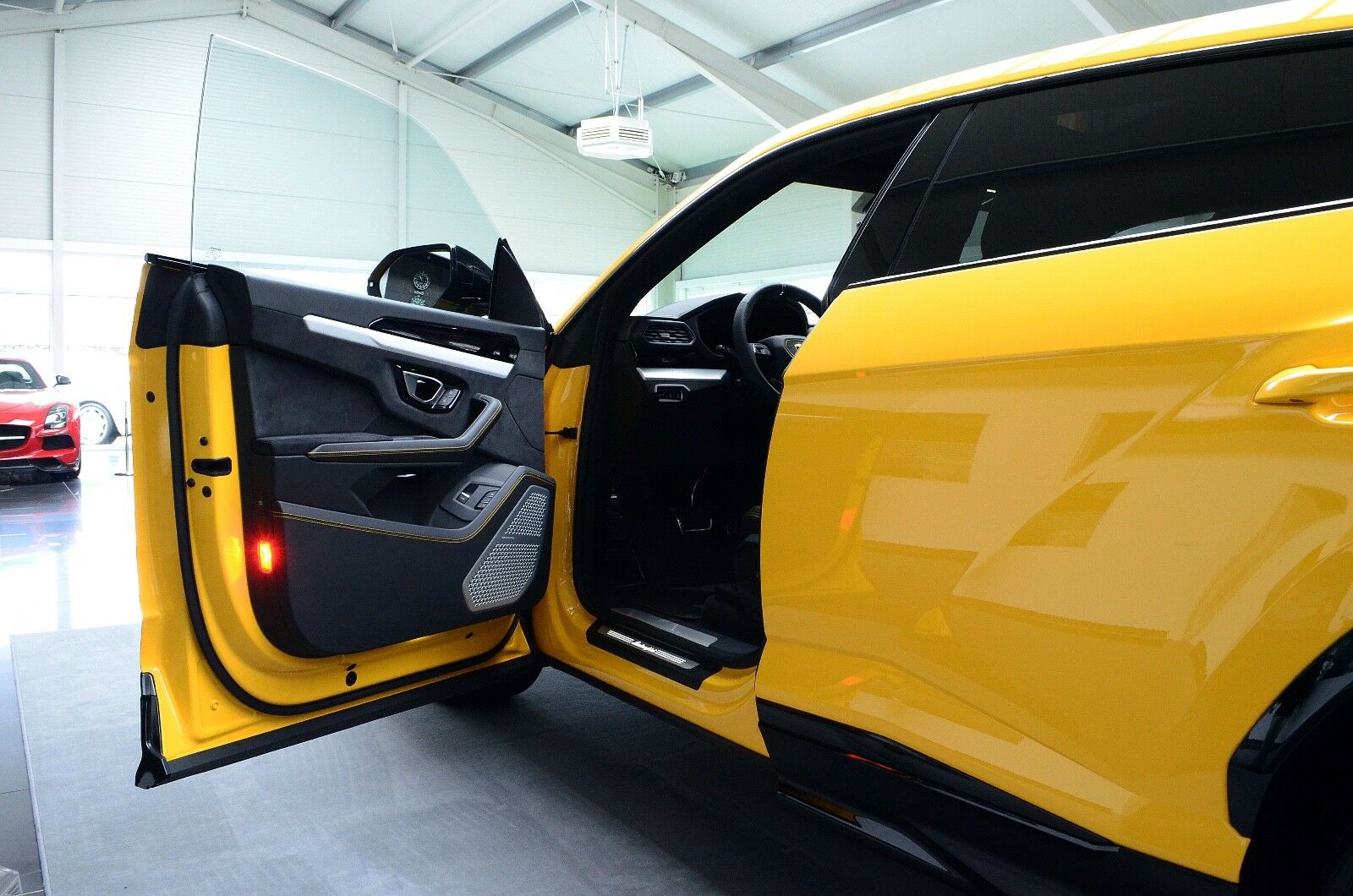 2018 Lamborghini Urus, 16/20
