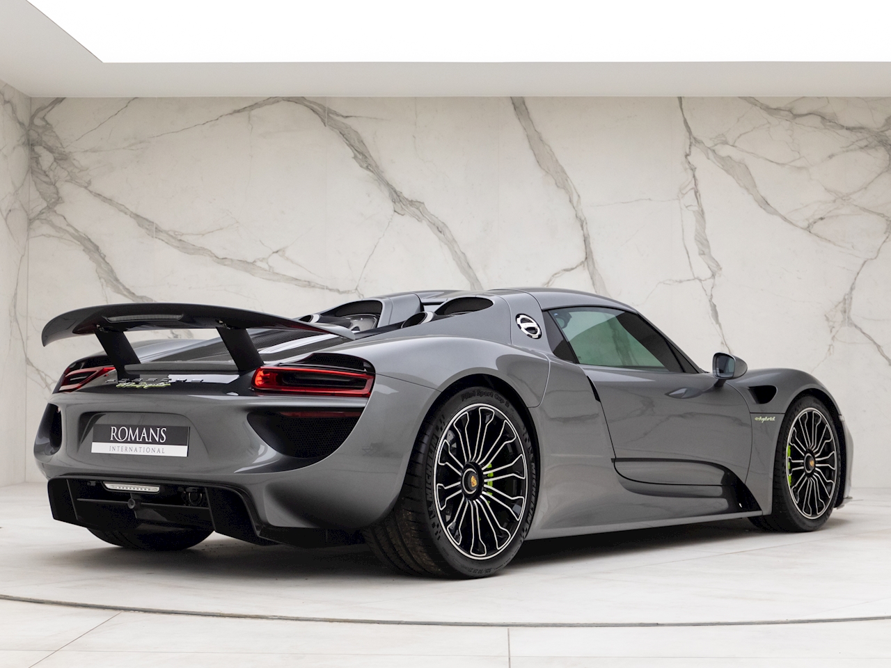 2015 Porsche 918 Spyder, 11/22