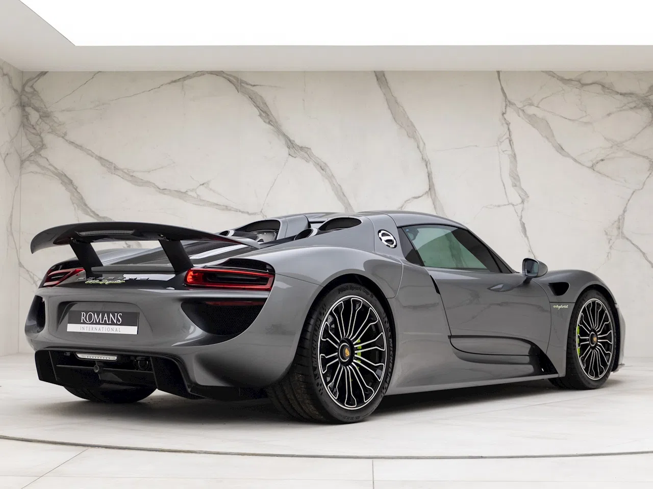 2015 Porsche 918 Spyder for sale, exterior, Meteor Grey Metallic