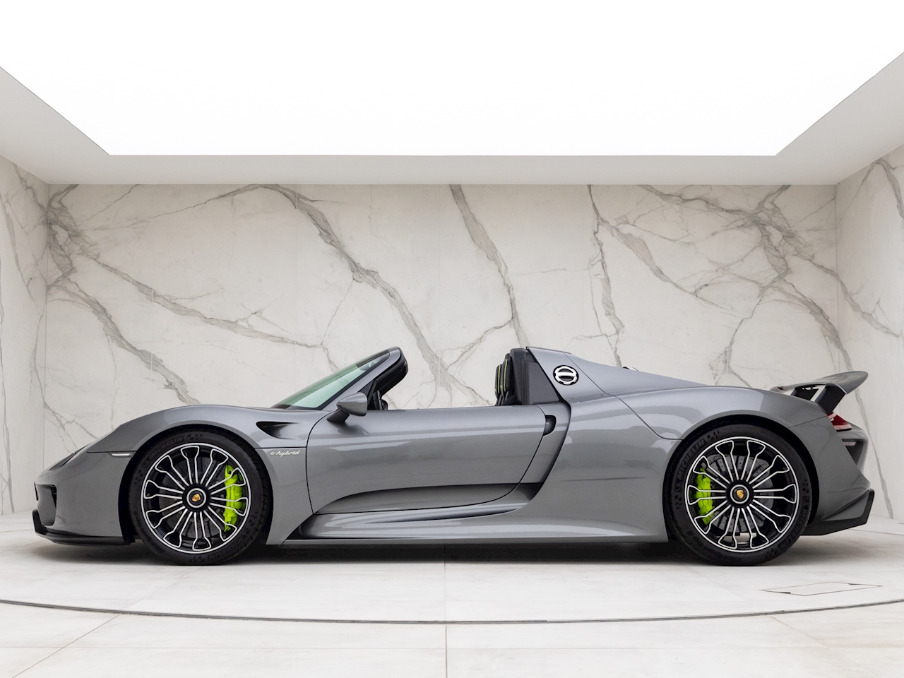 2015 Porsche 918 Spyder, 15/22