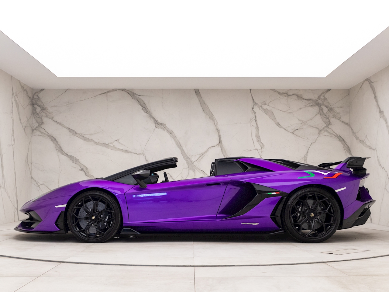 2020 Lamborghini Aventador LP 770-4 SVJ Roadster, 2/17