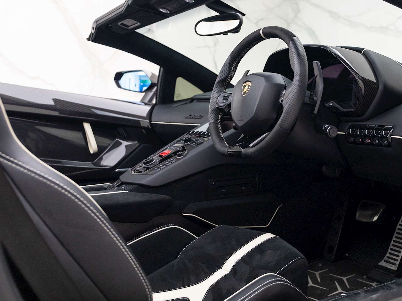 2020 Lamborghini Aventador LP 770-4 SVJ Roadster, 8/17