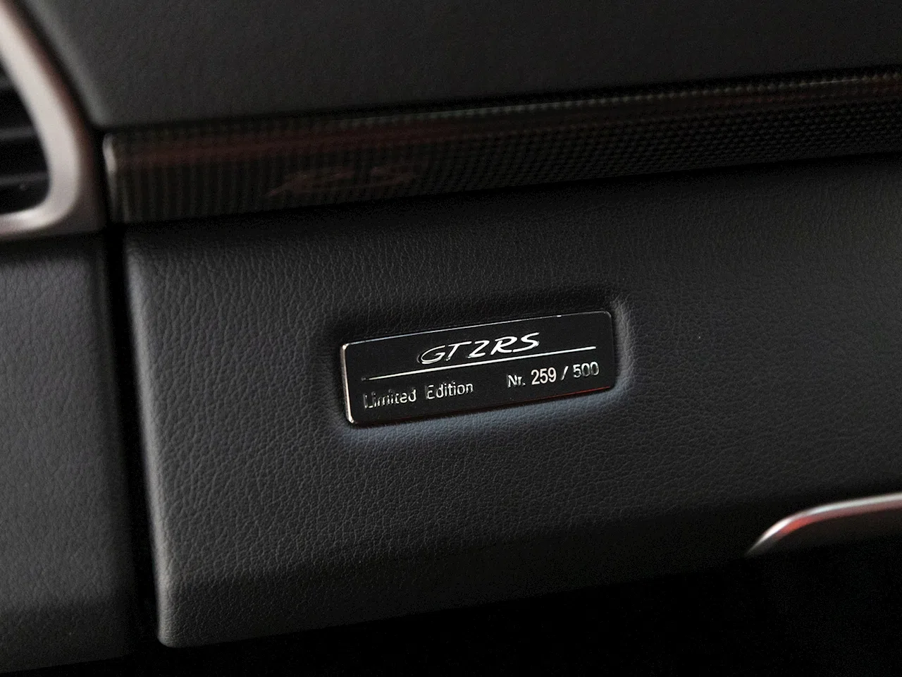 2011 Porsche 911 (997) GT2 RS interior, center console, Black Leather & Red Alcantara