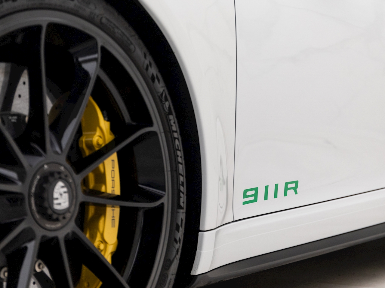 2016 Porsche 911 R, 9/20
