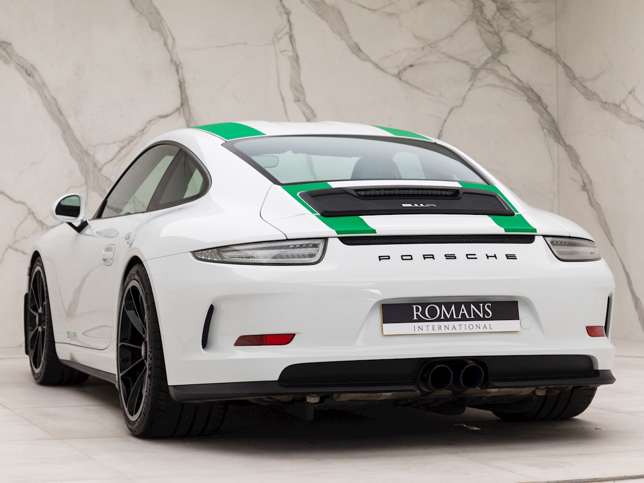 2016 Porsche 911 R, 17/20