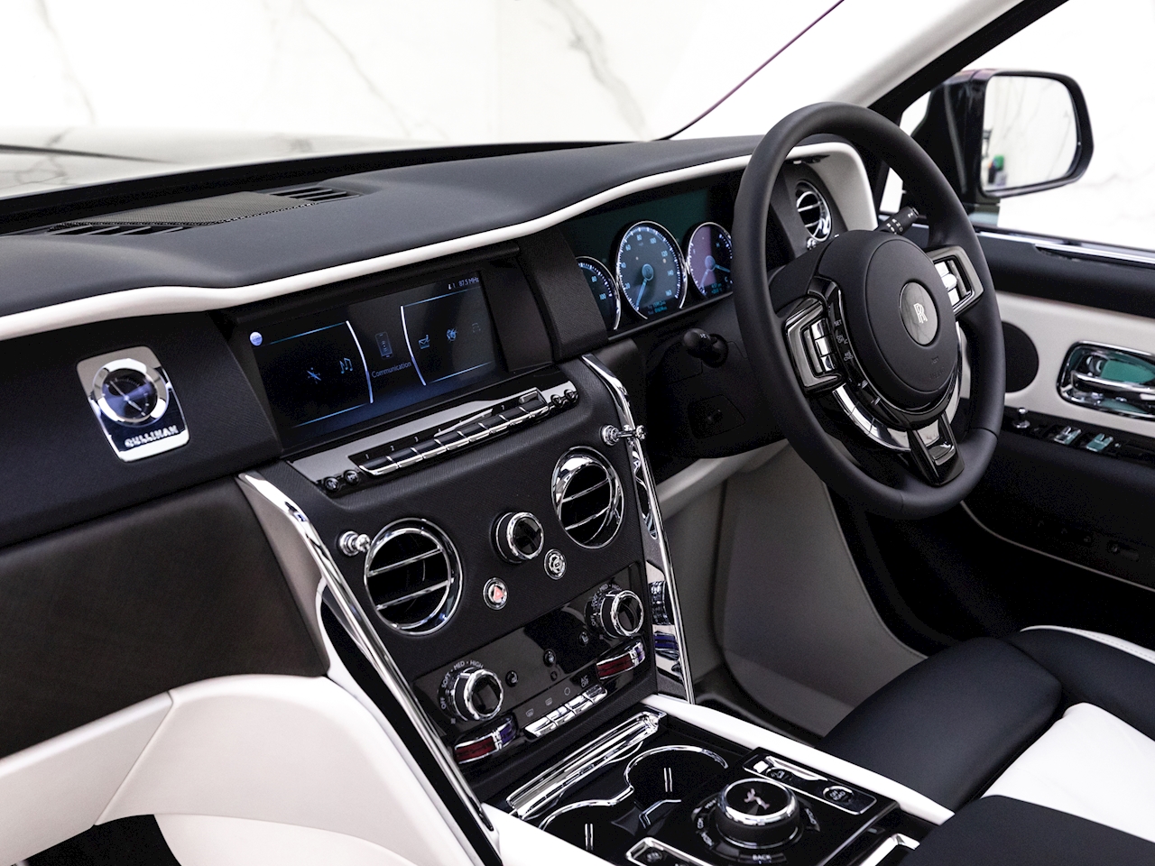 2021 Rolls-Royce Cullinan, 2/20