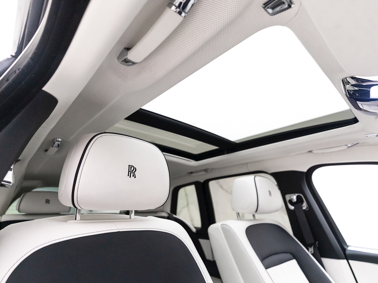 2021 Rolls-Royce Cullinan, 11/20