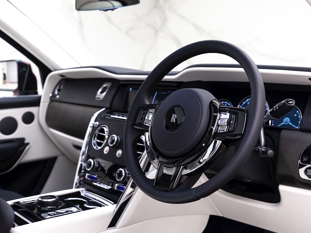 2021 Rolls-Royce Cullinan, 15/20