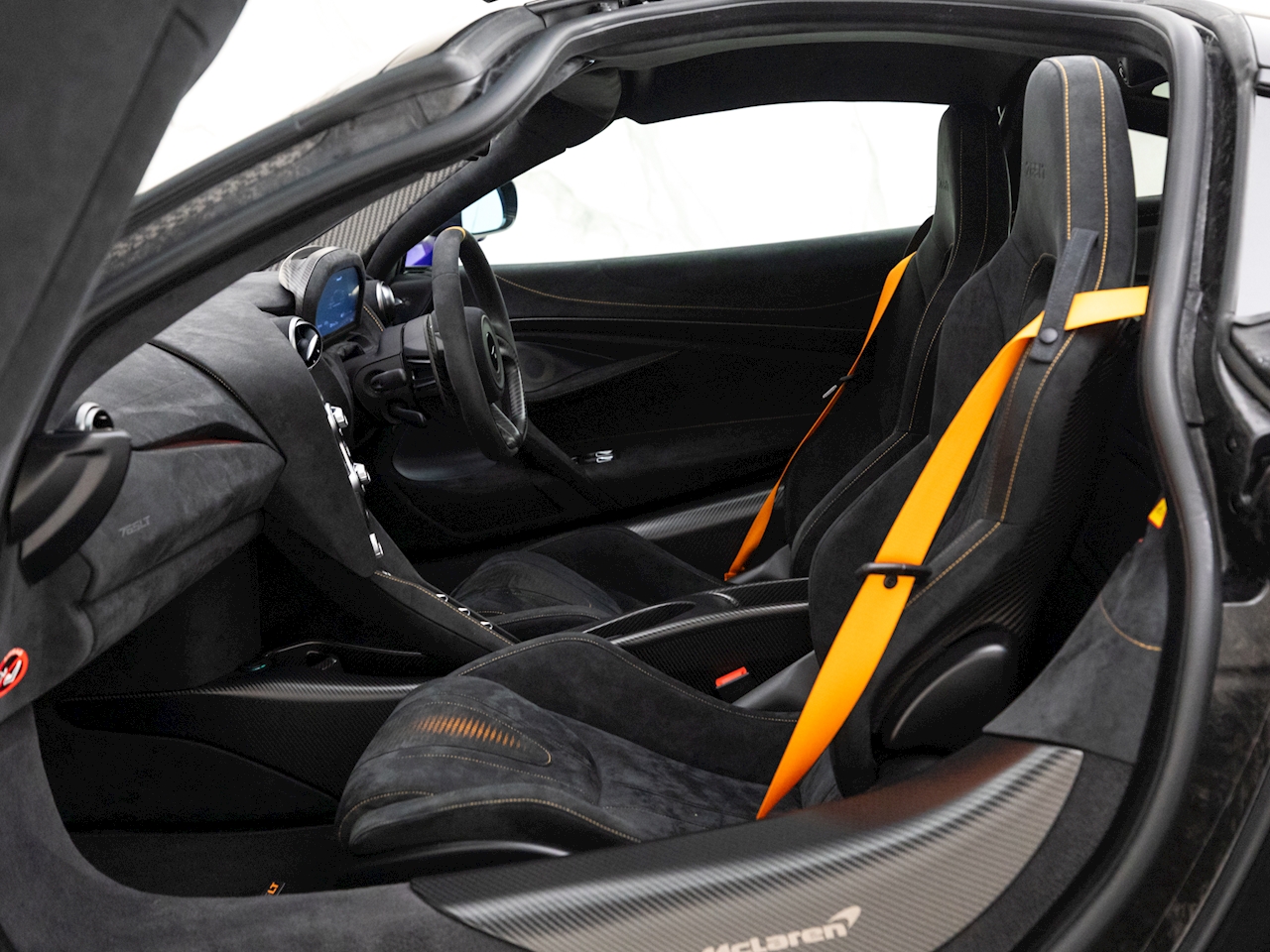 2021 McLaren 765LT, 10/19