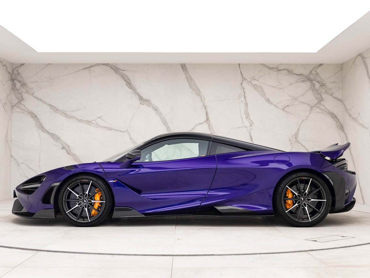 2021 McLaren 765LT, 18/19