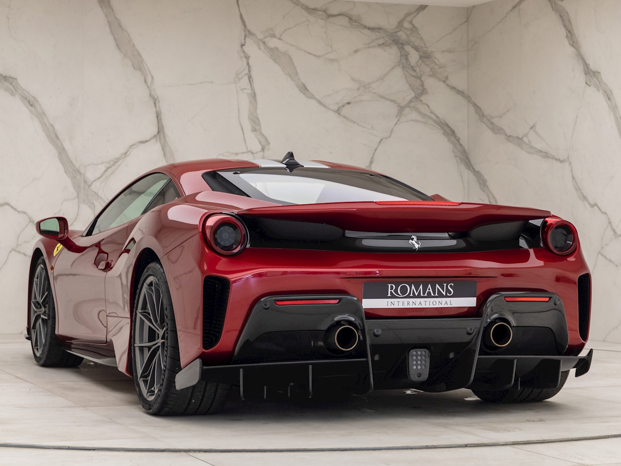 2019 Ferrari 488 Pista, 2/20