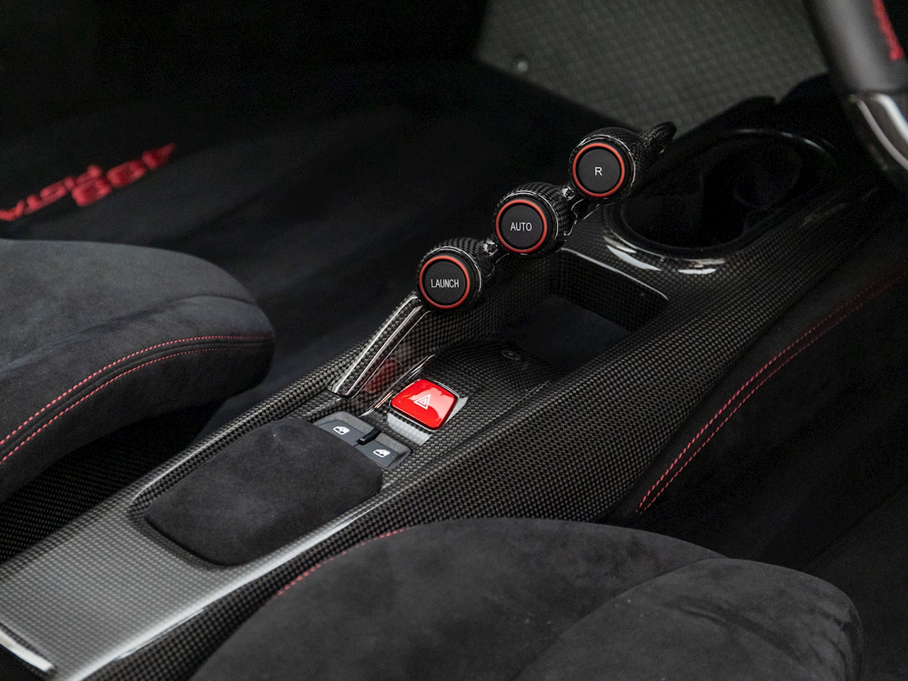 2019 Ferrari 488 Pista, 8/20