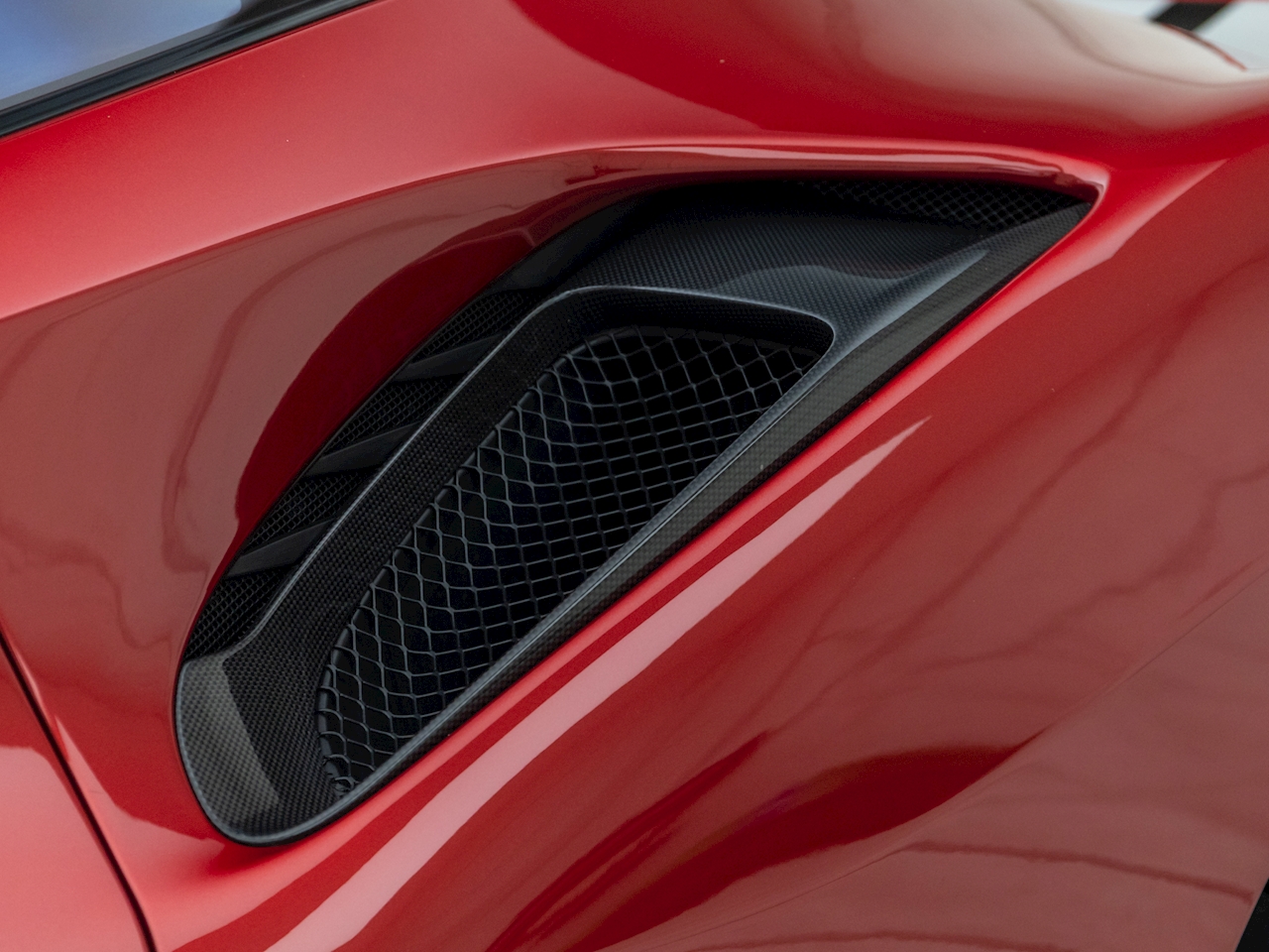 2019 Ferrari 488 Pista, 18/20