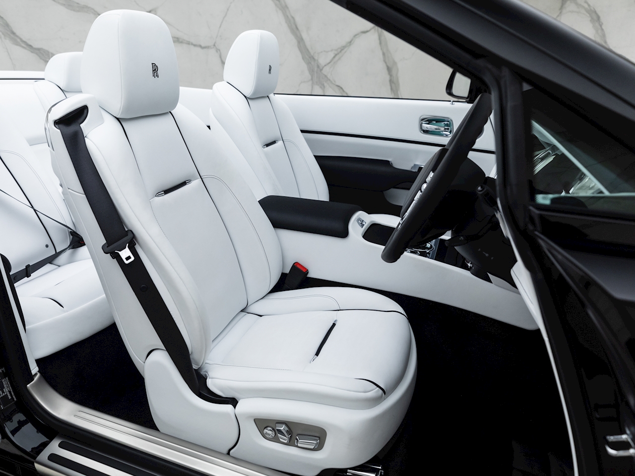 2021 Rolls-Royce Dawn, 8/17