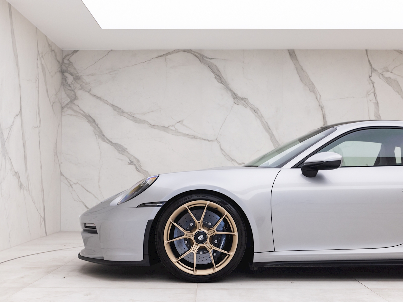 2022 Porsche 911 (992) GT3 Touring, 6/19