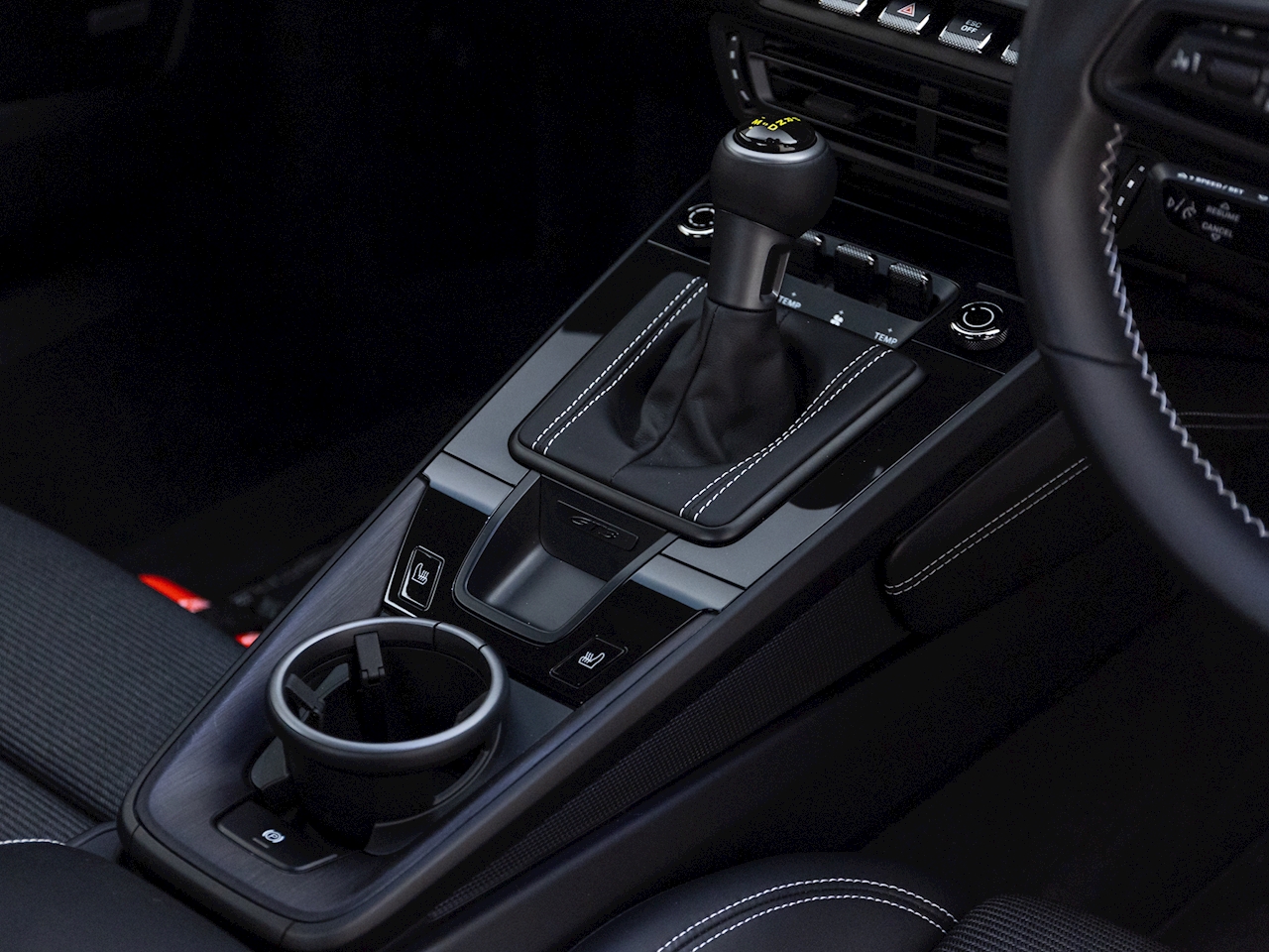 2022 Porsche 911 (992) GT3 Touring, 10/19