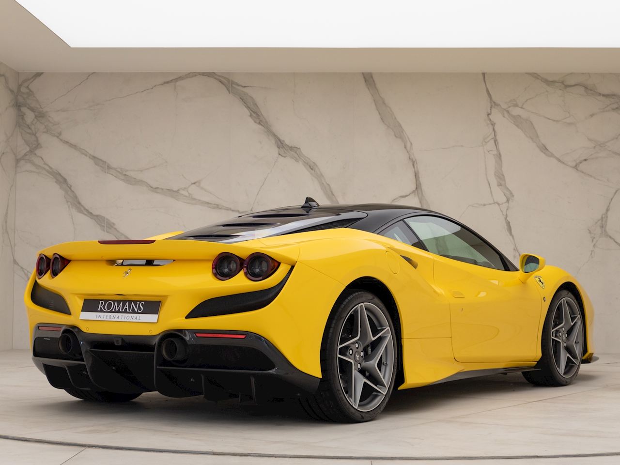 2020 Ferrari F8 Tributo, 20/20