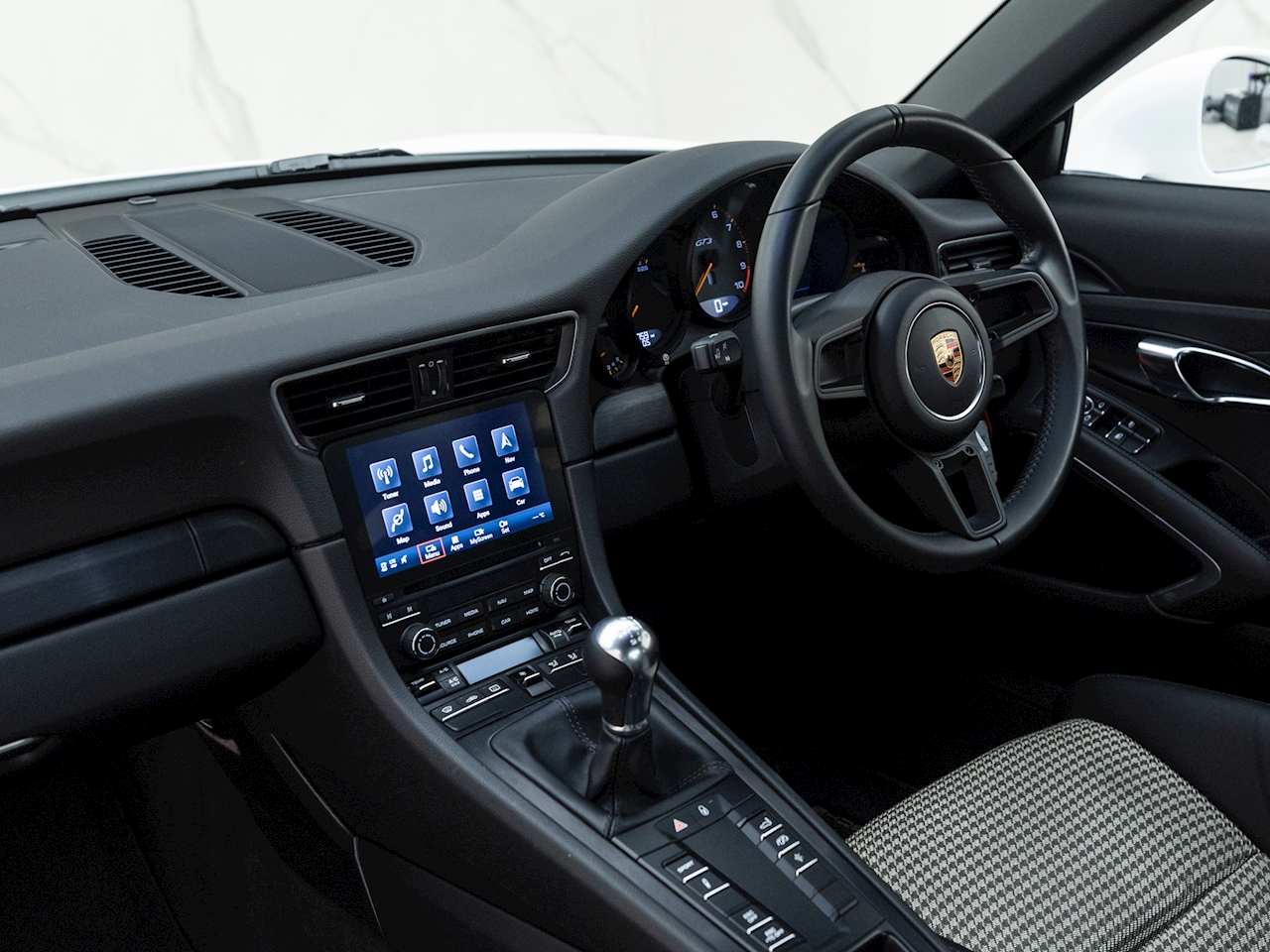 2018 Porsche 911 (991.2) GT3 Touring, 7/18