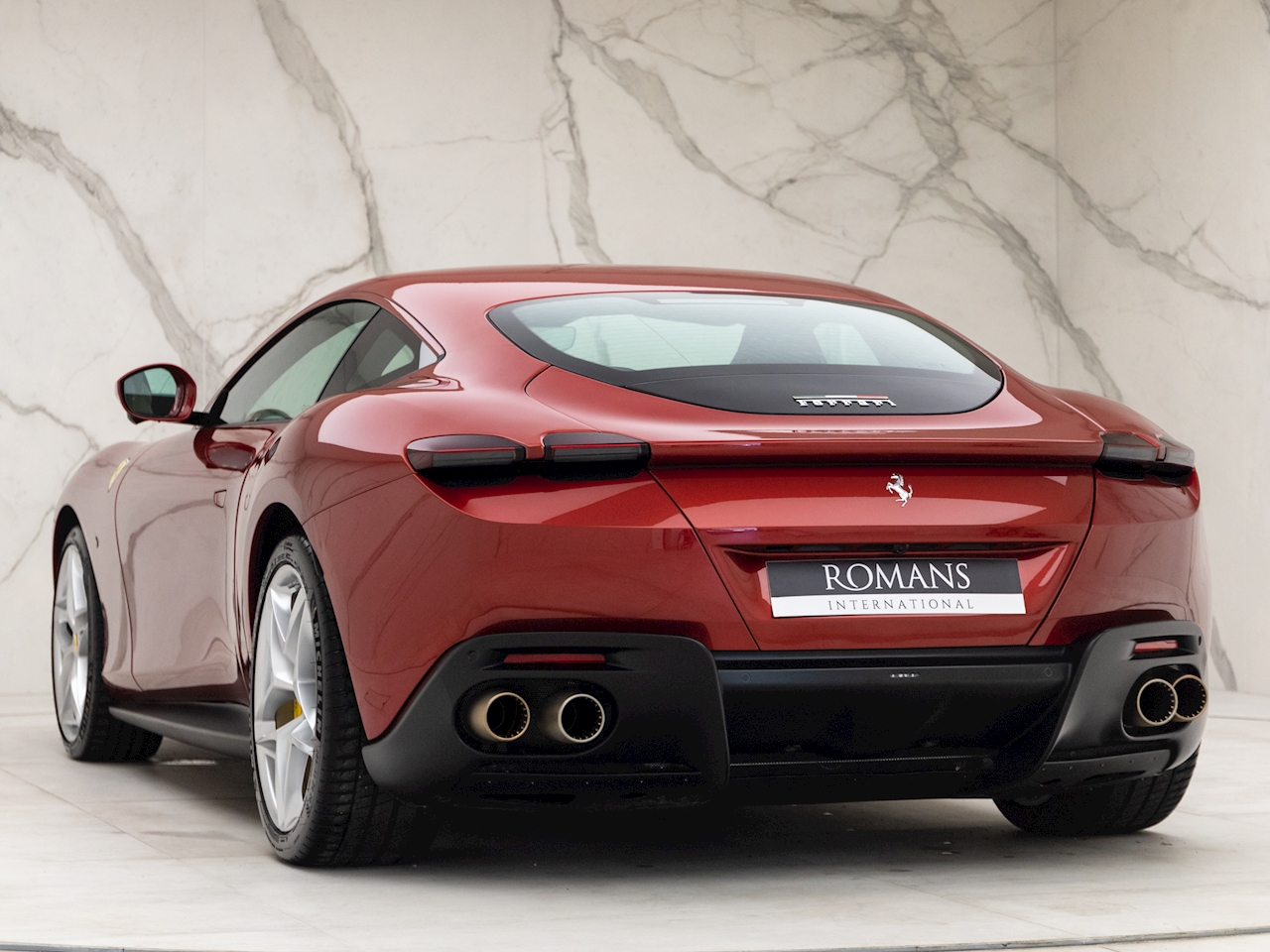 2022 Ferrari Roma, 16/19