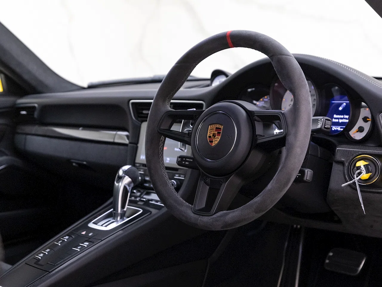 2017 Porsche 911 (991.2) GT3 interior