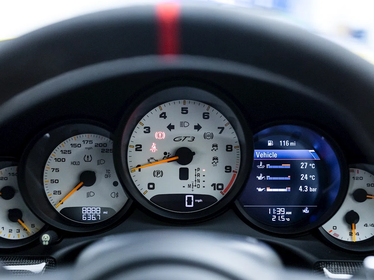 2017 Porsche 911 (991.2) GT3 interior