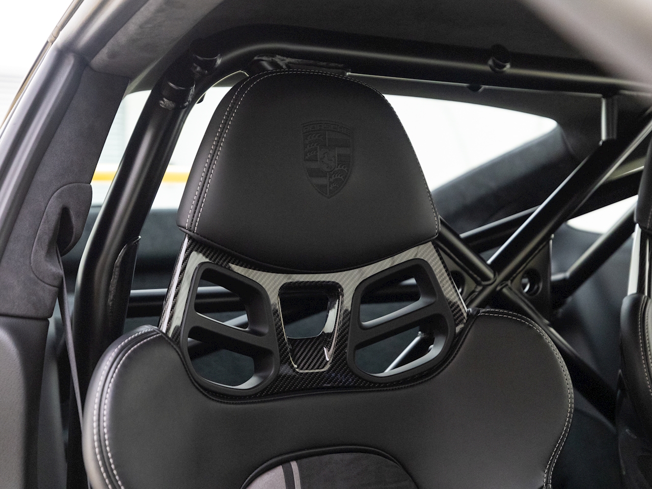 2017 Porsche 911 (991.2) GT3, 11/18