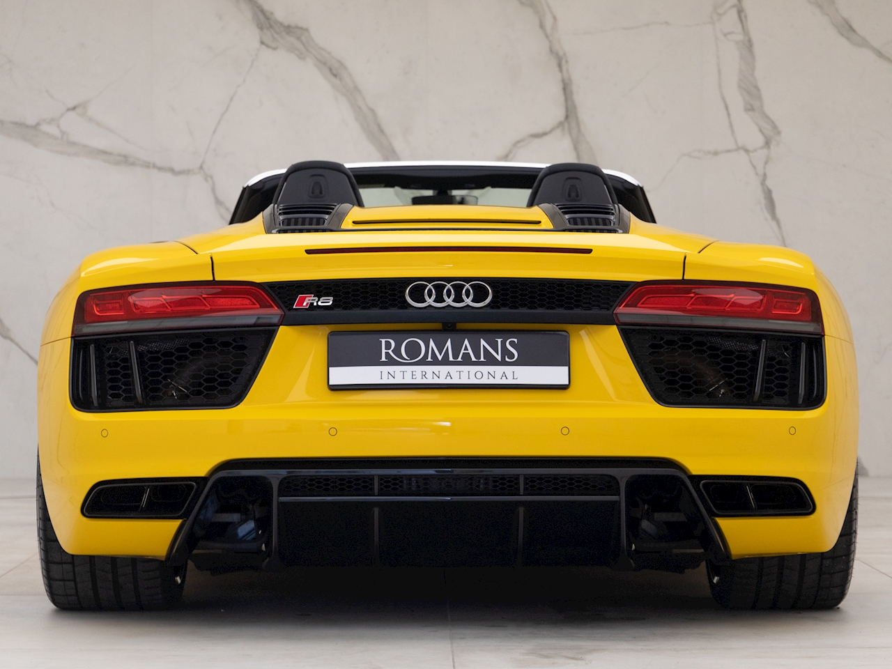 2017 Audi R8 V10 Spyder, 13/20