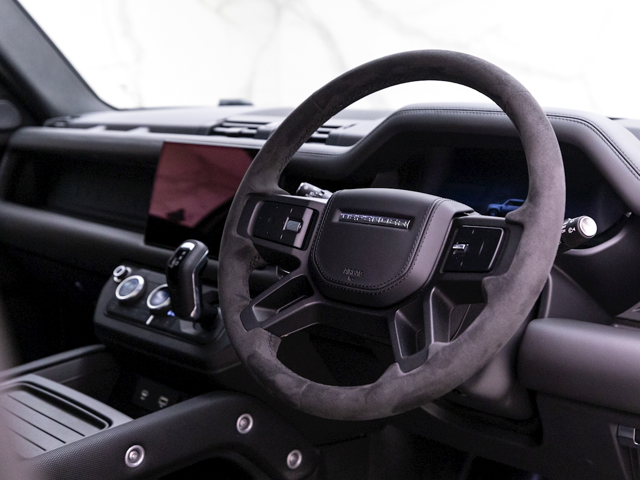 2022 Land Rover Defender 110 V8, 5/19