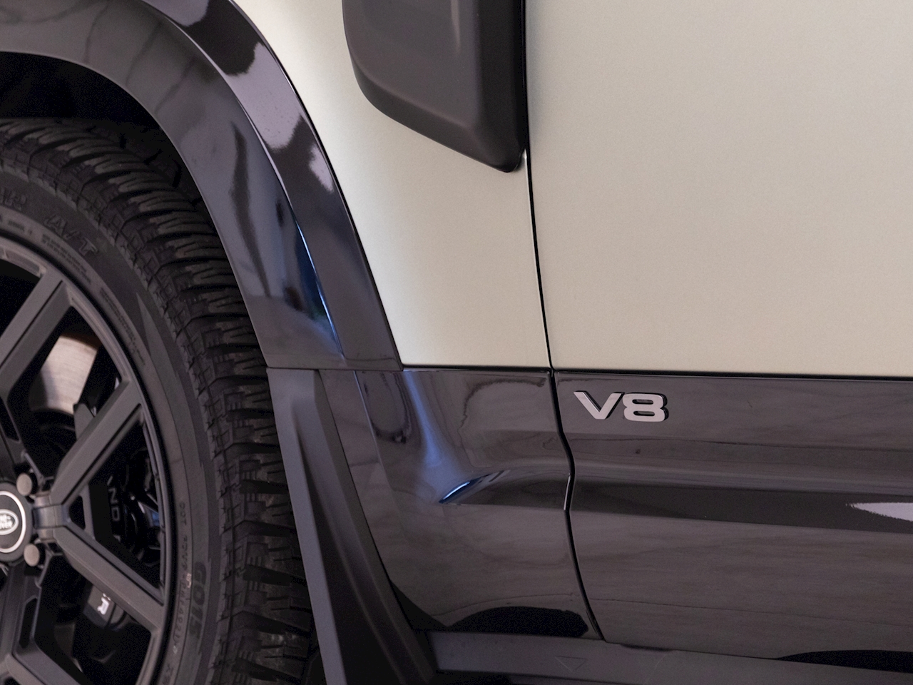 2022 Land Rover Defender 110 V8, 9/19