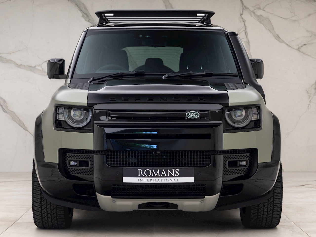 2022 Land Rover Defender 110 V8, 18/19