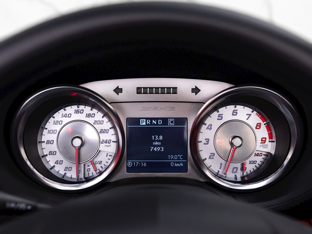 2013 Mercedes SLS AMG Roadster, 9/19