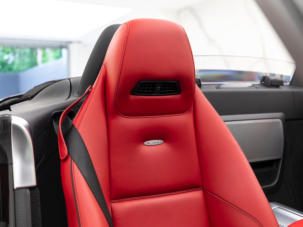 2013 Mercedes SLS AMG Roadster, 11/19
