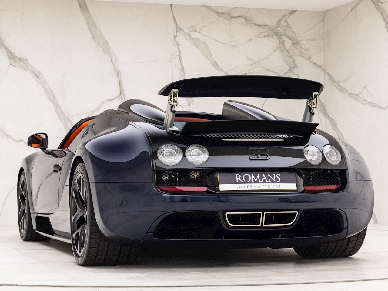 2015 Bugatti Veyron Grand Sport Vitesse, 18/22