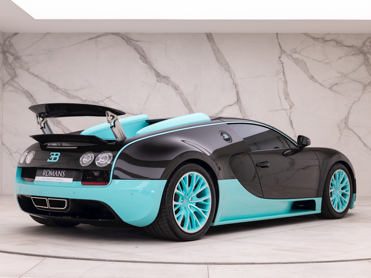 2014 Bugatti Veyron Grand Sport Vitesse, 2/20