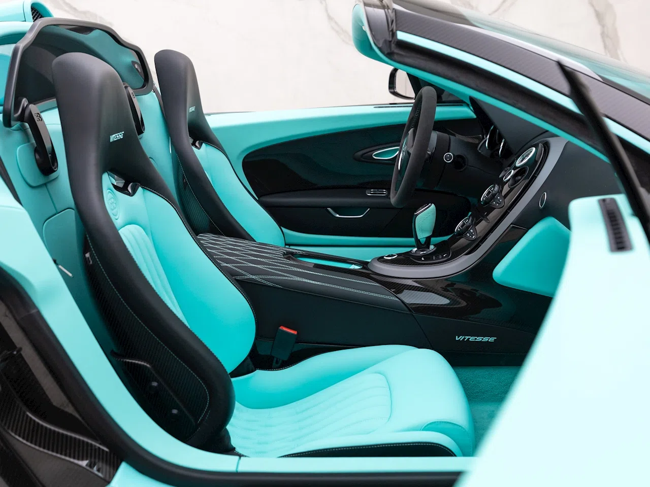 2014 Bugatti Veyron Grand Sport Vitesse interior, seats, Tiffany Leather