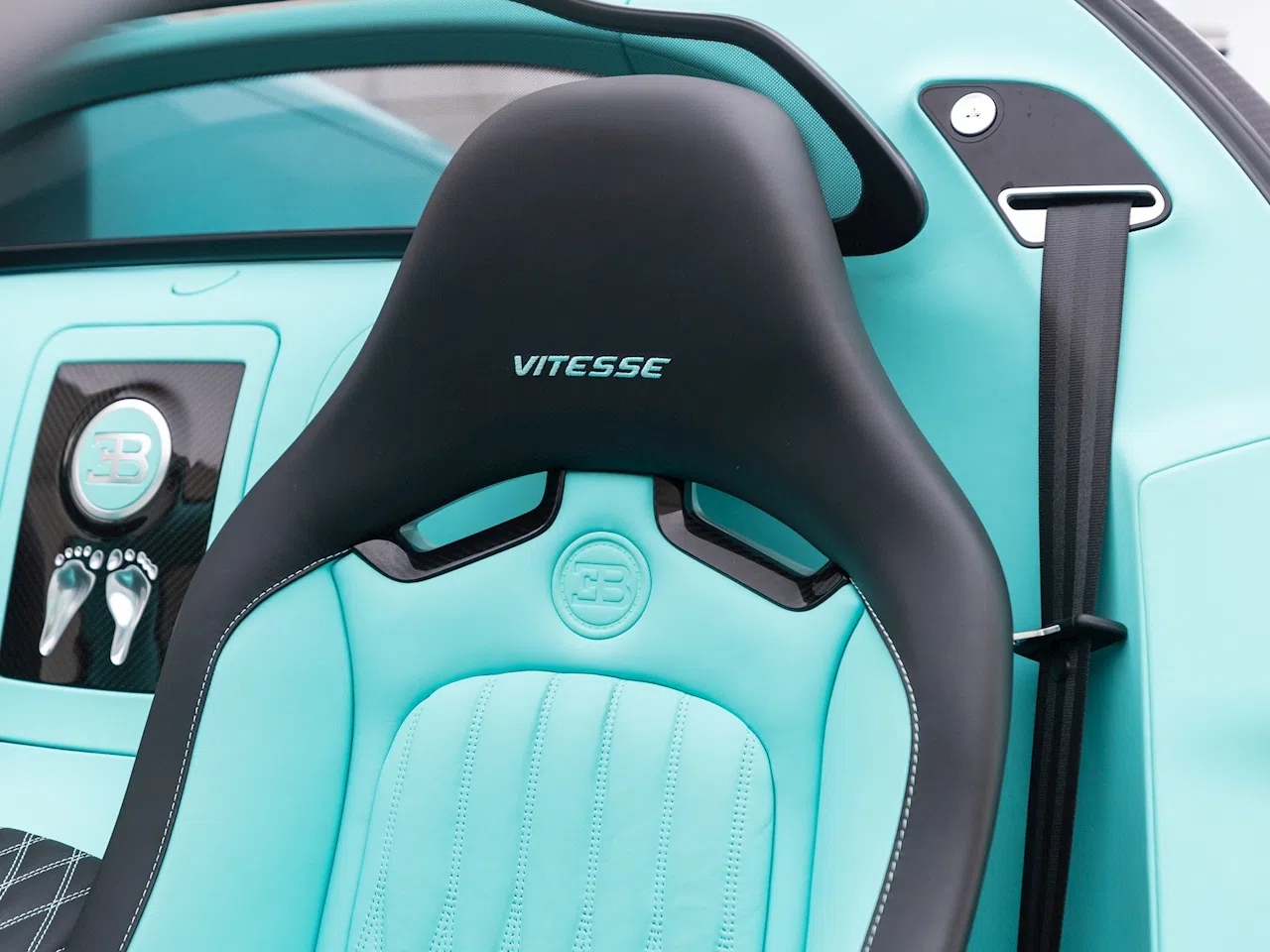 2014 Bugatti Veyron Grand Sport Vitesse interior, Tiffany Leather