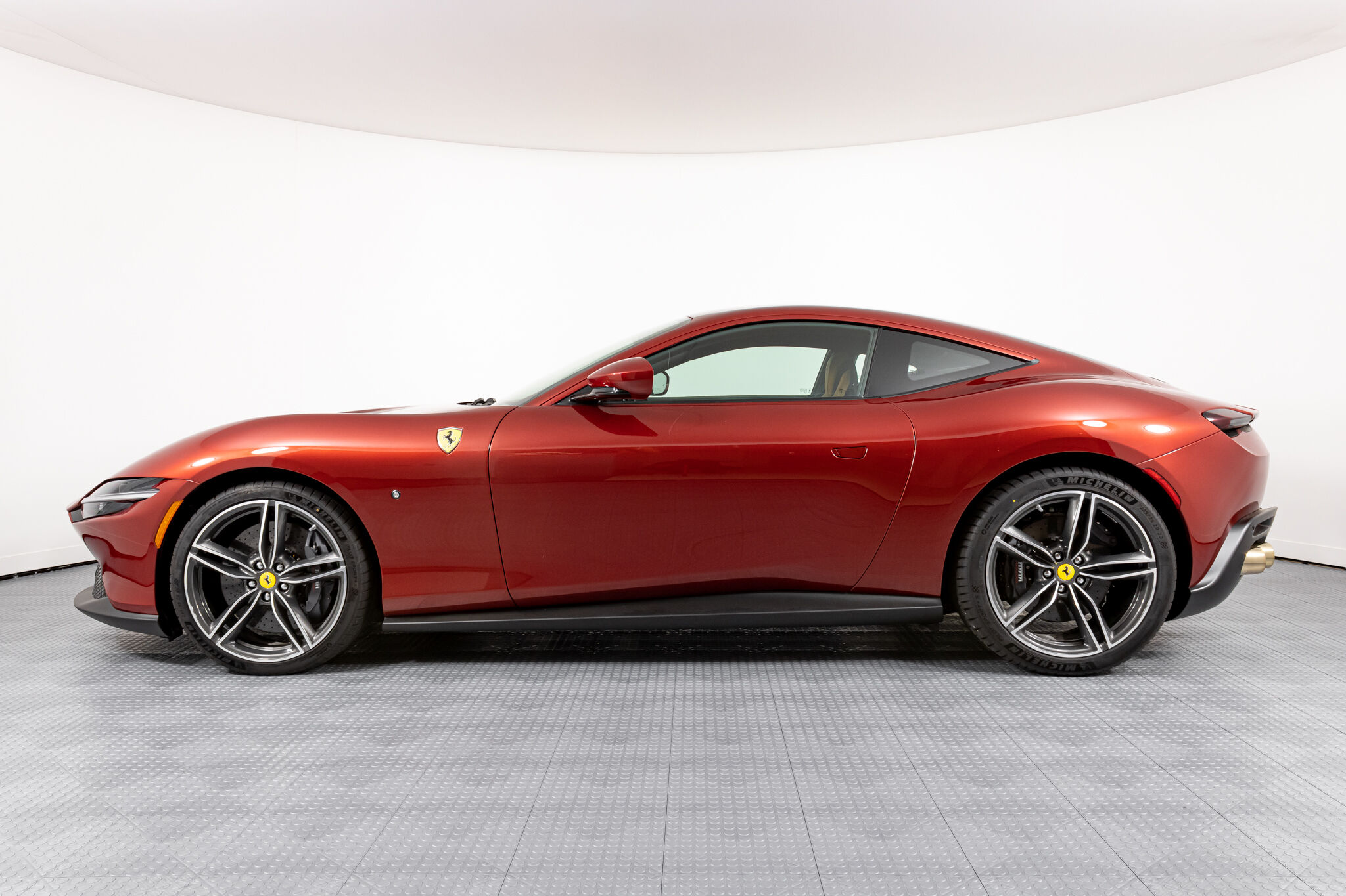 2020 Ferrari Roma, 17/20