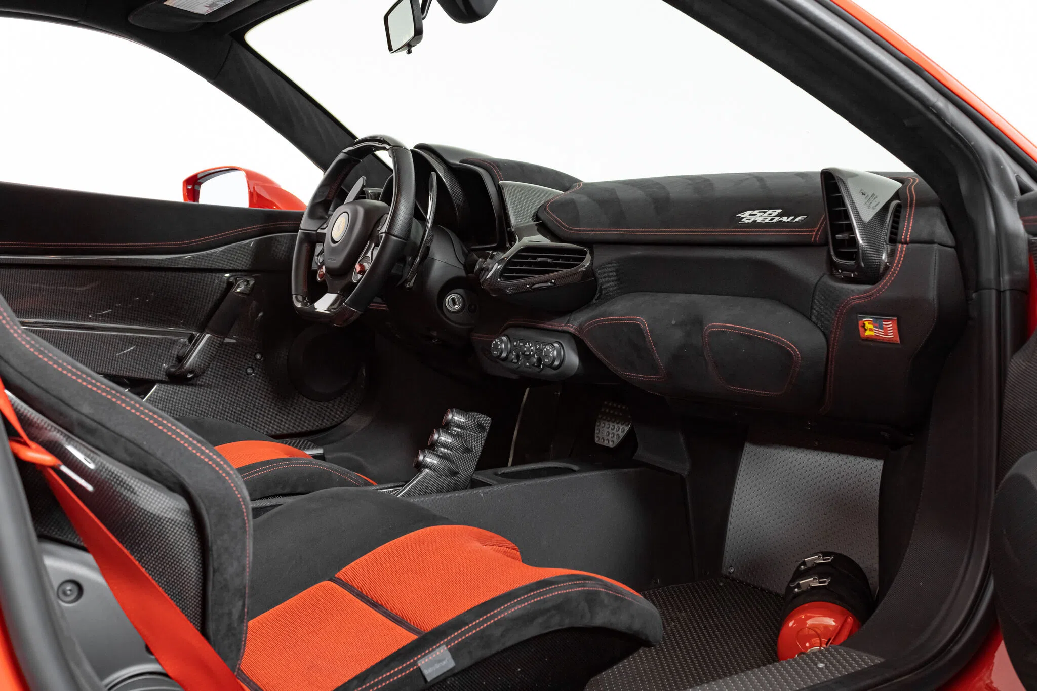 2015 Ferrari 458 Speciale interior