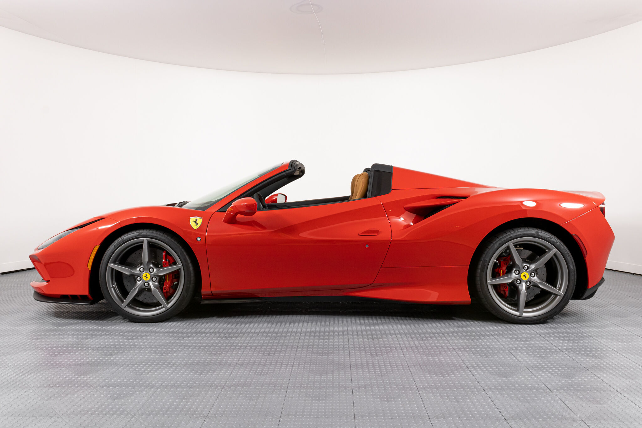 2022 Ferrari F8 Spider, 18/20