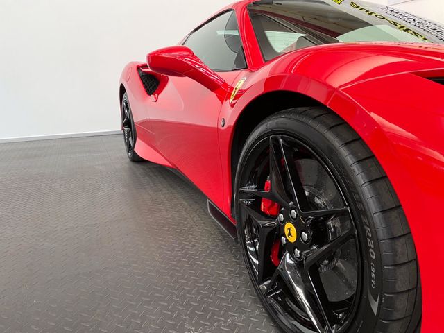 2021 FERRARI F8 SPIDER, 4/20