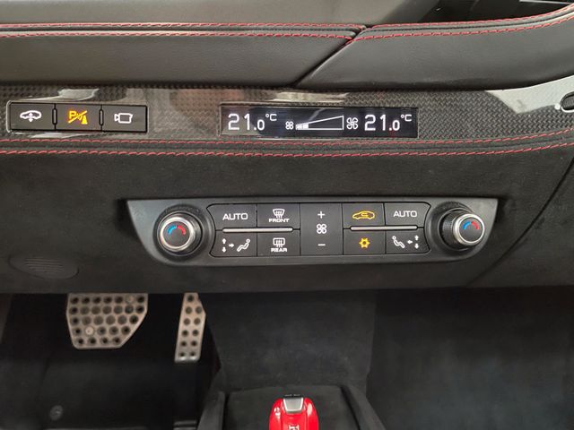 2021 FERRARI F8 SPIDER, 9/20