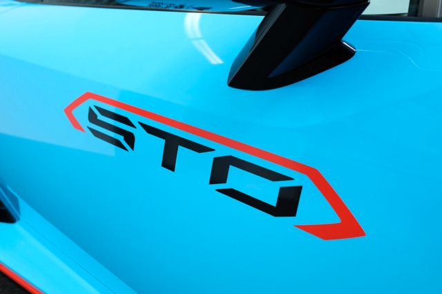 2021 LAMBORGHINI HURACAN STO, 13/20
