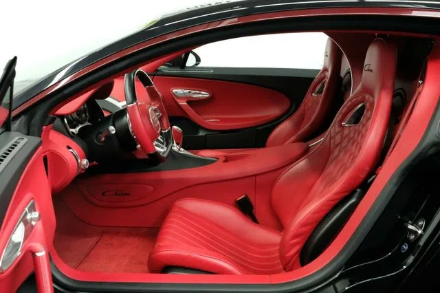 2018 Bugatti Chiron interior